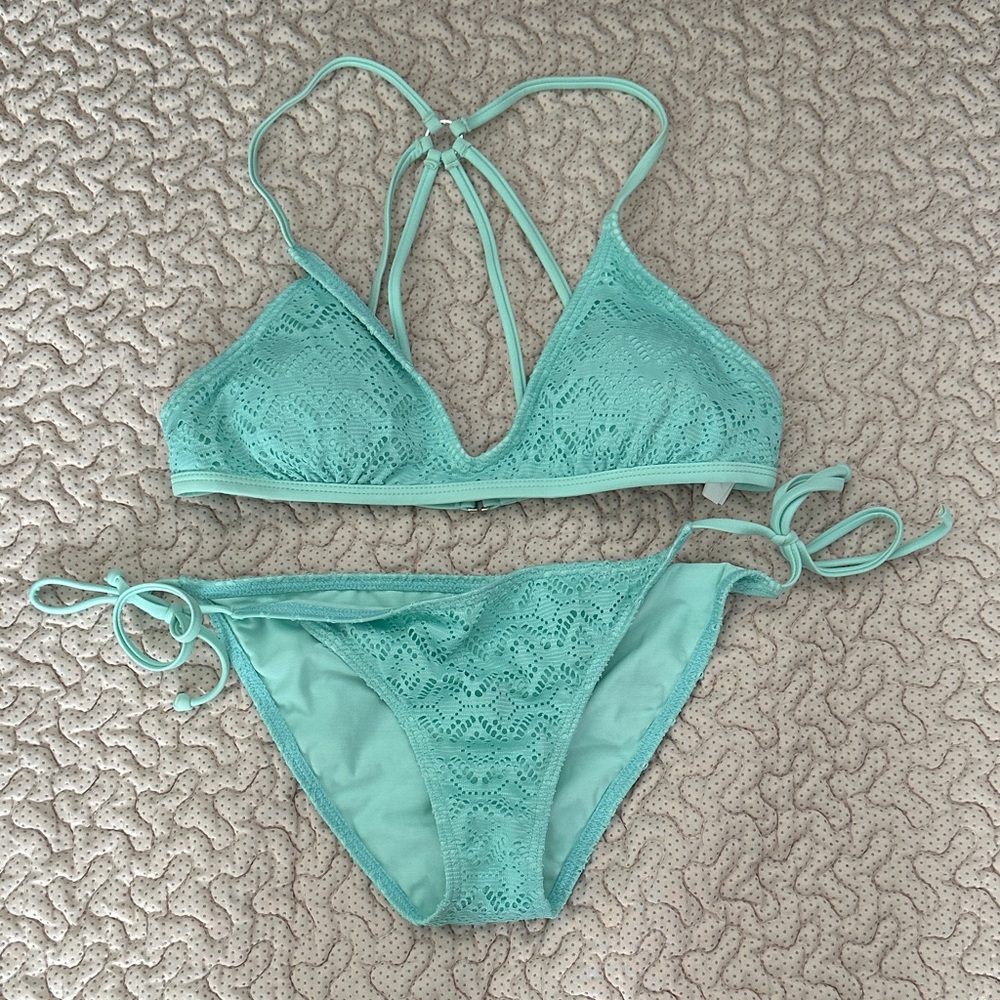 Reef Mint Green Lace Bikini Set